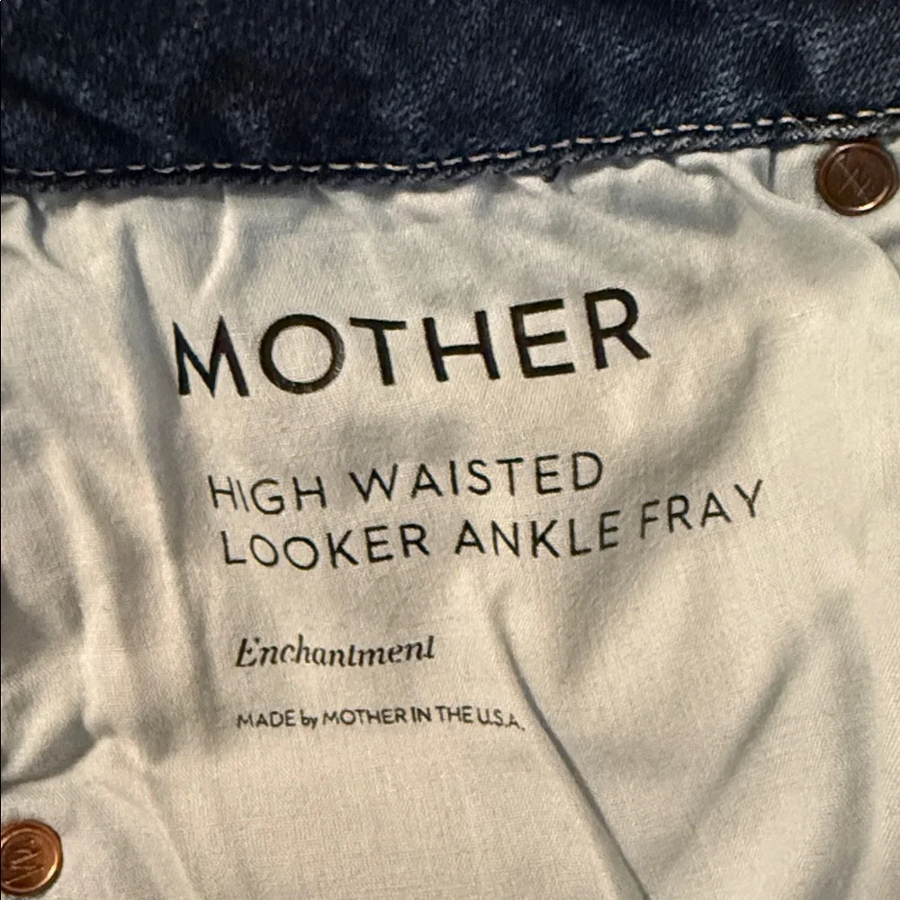 MOTHER High Waisted Looker Ankle Fray Jeans - Picture 3 of 6